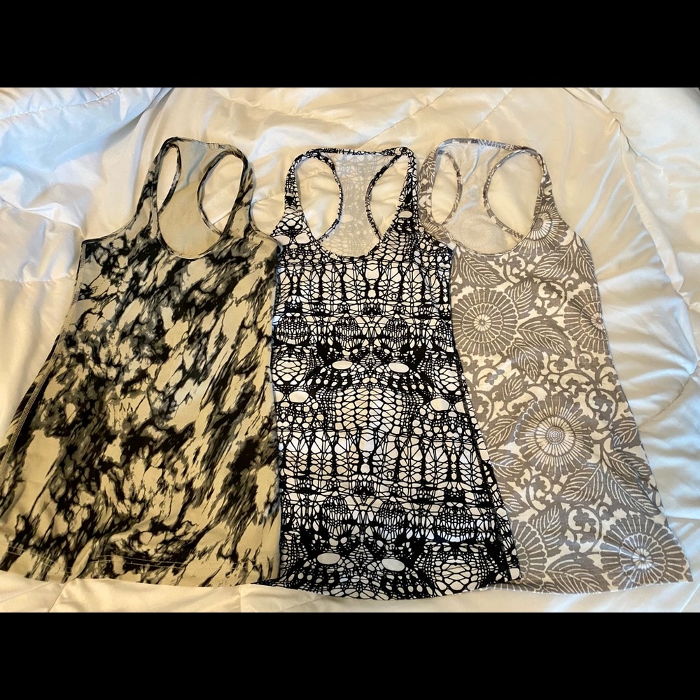 Lululemon 3 racer back tanks
